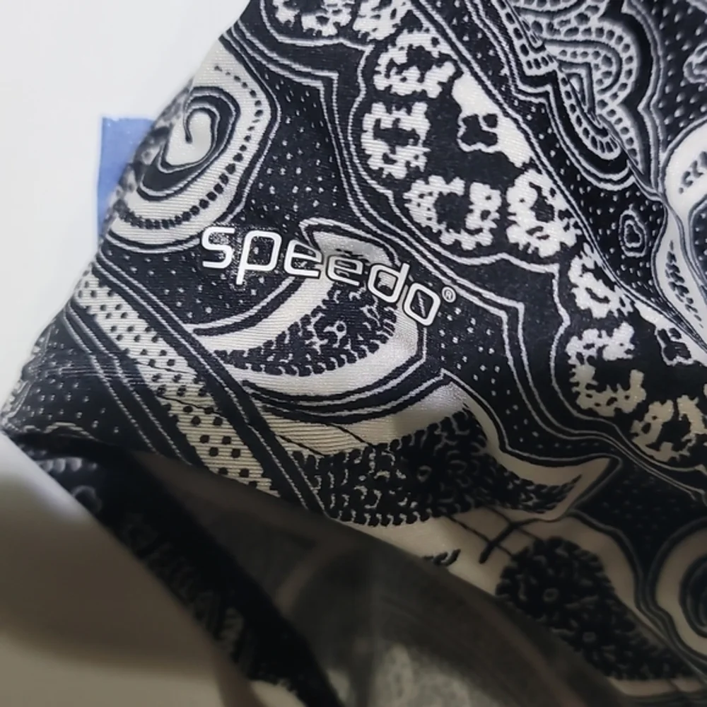 Speedo Paisley Relay Criss-Cross Black‎ & White One Piece Swimsuit